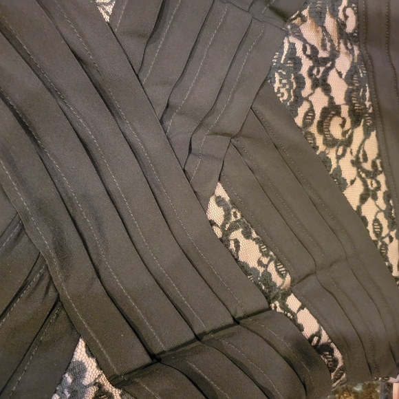 Adrianna Papell Black Pleated Halter Bodycon Dress - Picture 5 of 6